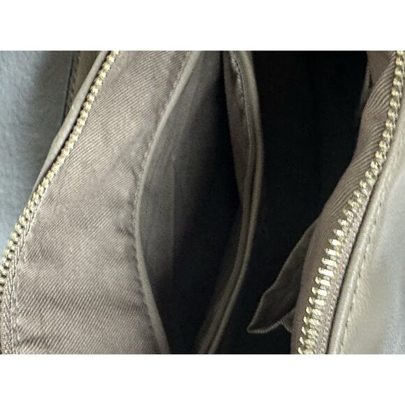 London Fog Collection Camel Brown Shoulder Handbag Purse Soft Faux Leather - Picture 11 of 16